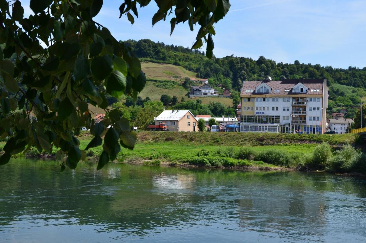 Motel New Sanatron Bosanski Novi Zewnętrze zdjęcie