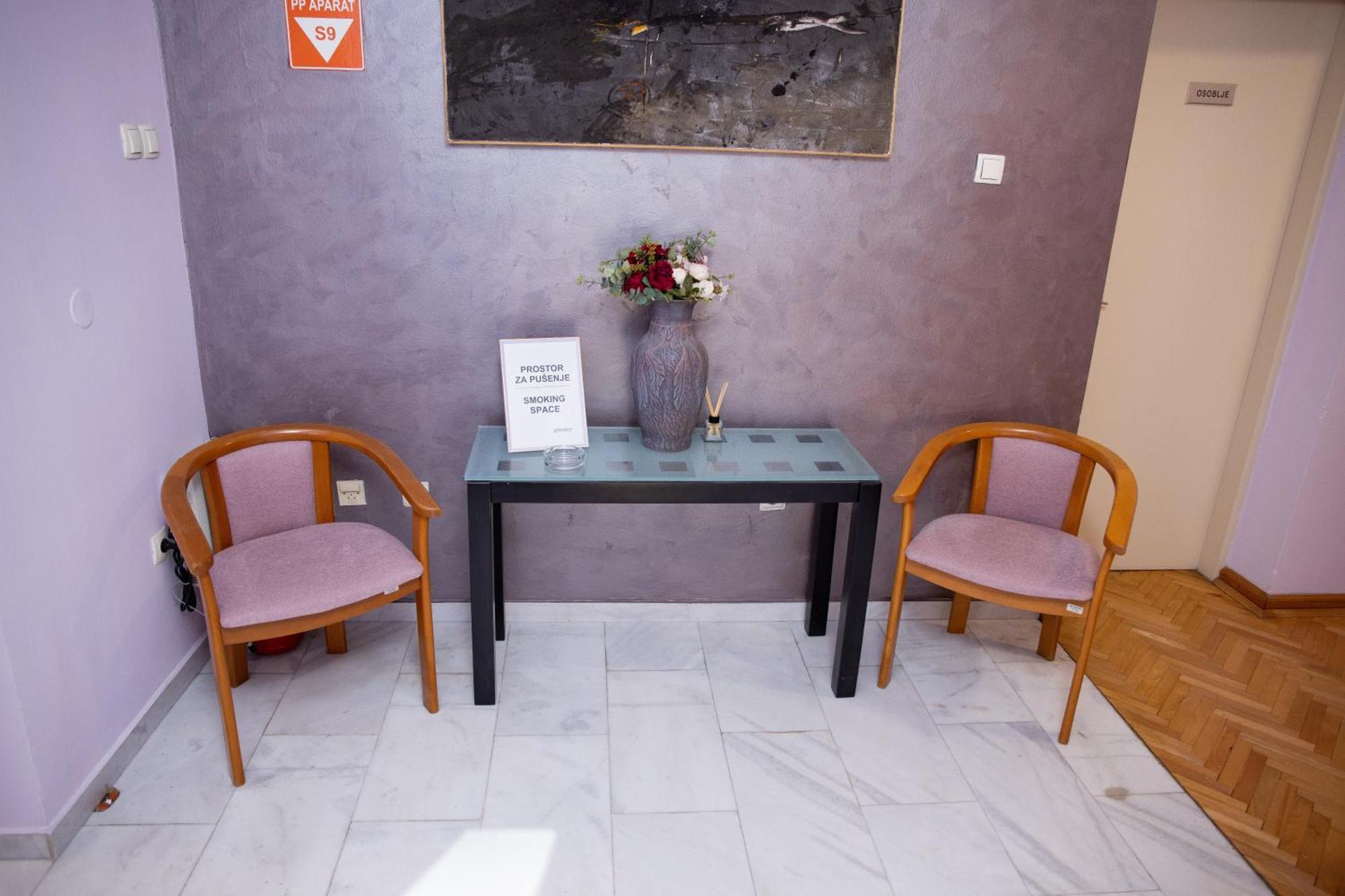 Motel New Sanatron Bosanski Novi Zewnętrze zdjęcie
