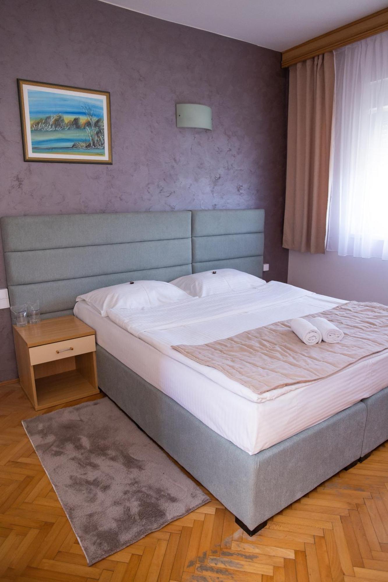 Motel New Sanatron Bosanski Novi Zewnętrze zdjęcie