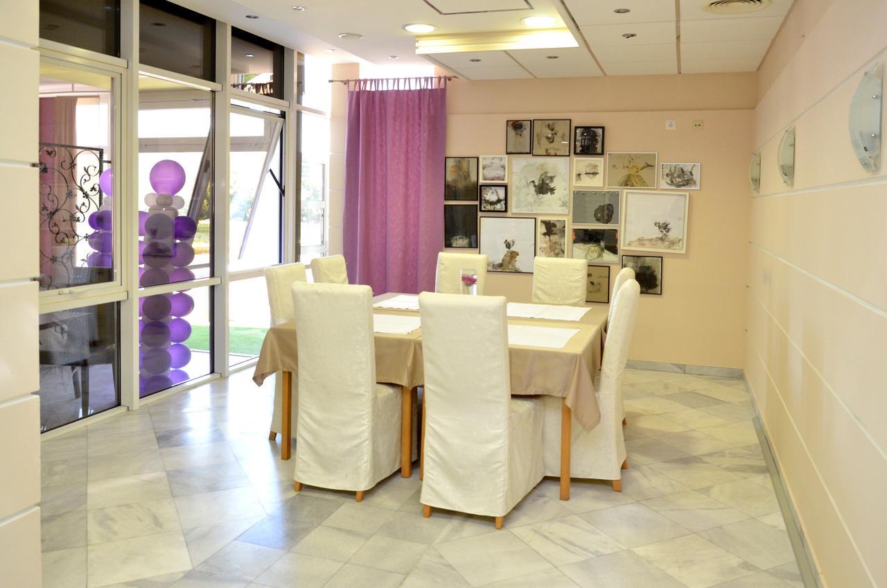Motel New Sanatron Bosanski Novi Zewnętrze zdjęcie